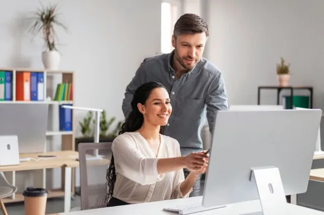 Schnell zur Gage: Rechnungen korrekt erstellen für Hostess & Promotion Jobs