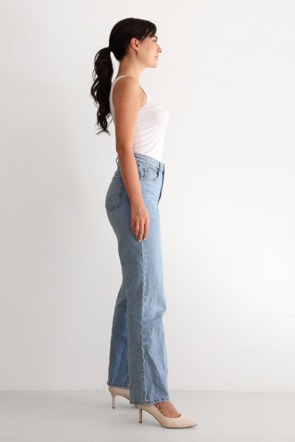 Model Carina S.