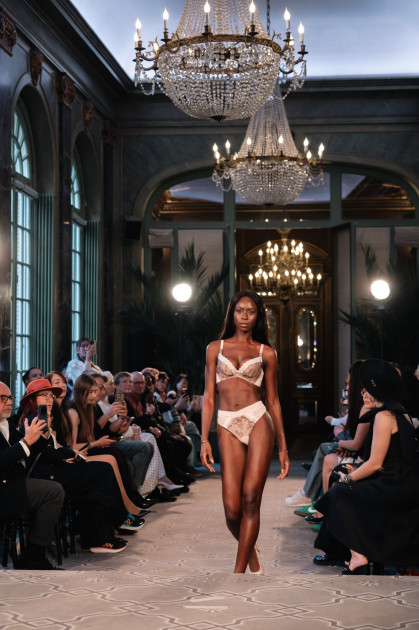 Model Saskia Tresor I.
