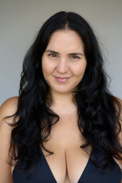 Model Angela Daiana B.