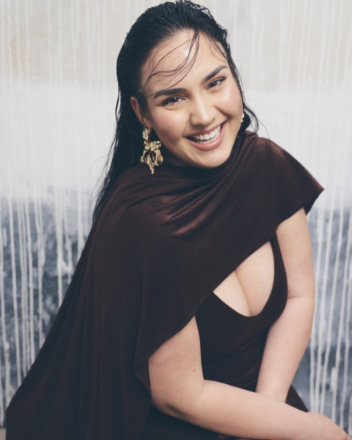 Model Angela Daiana B.