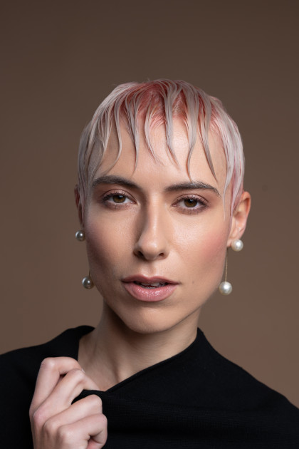 Model Elisa L.