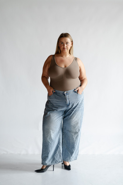 Model Lena G.