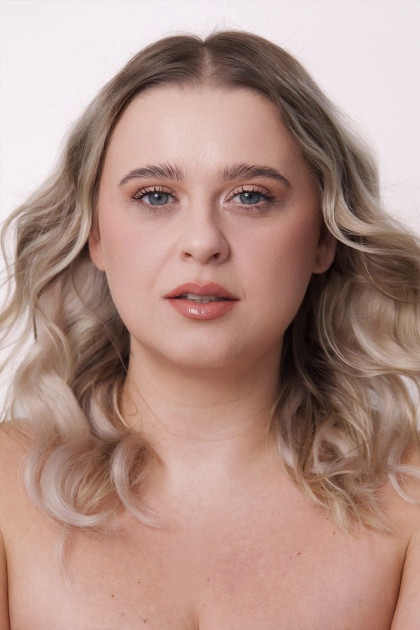 Model Lena G.