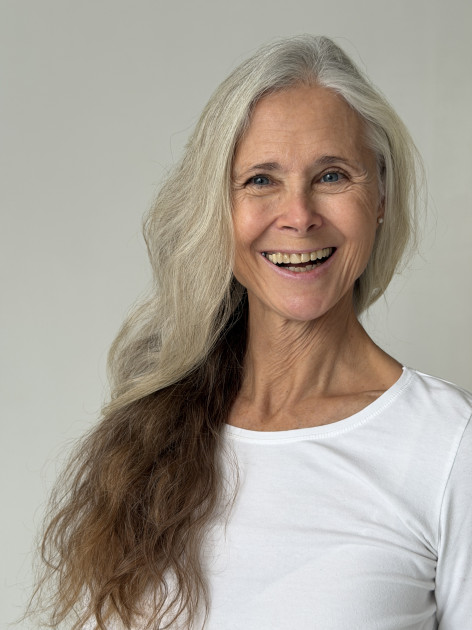 Model Annette M.