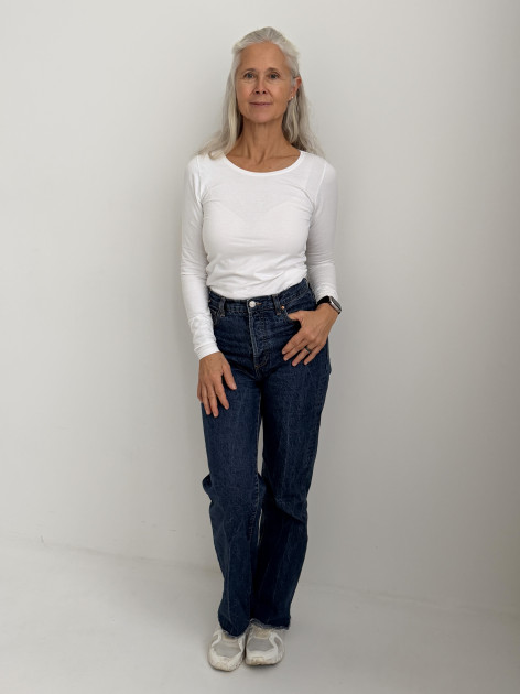 Model Annette M.