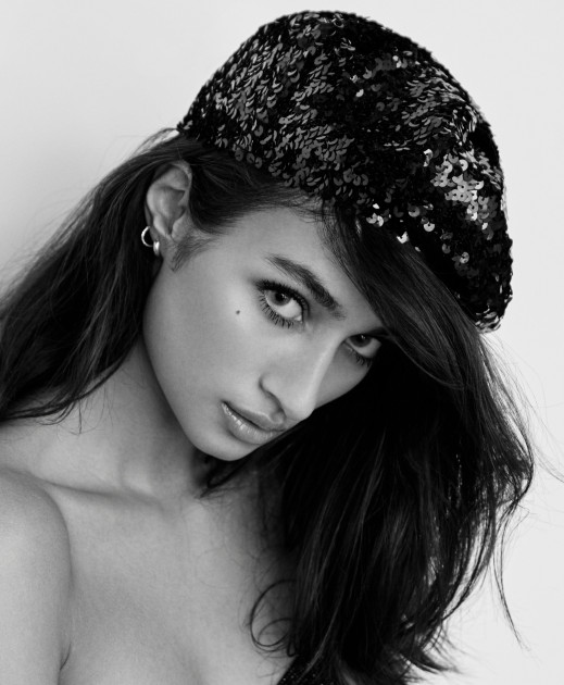 Model Tara W.