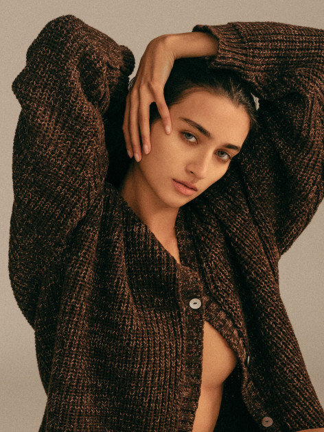 Model Tara W.