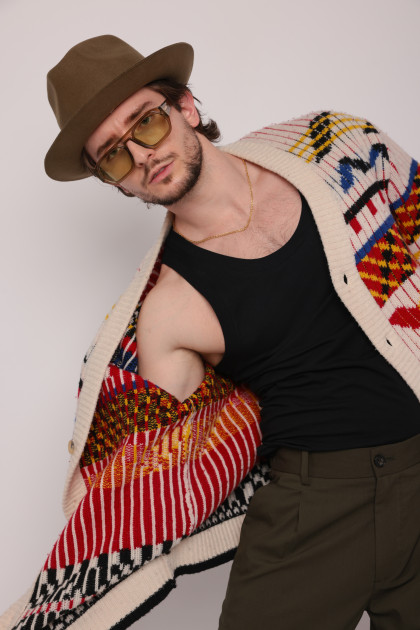 Model Rinor T.