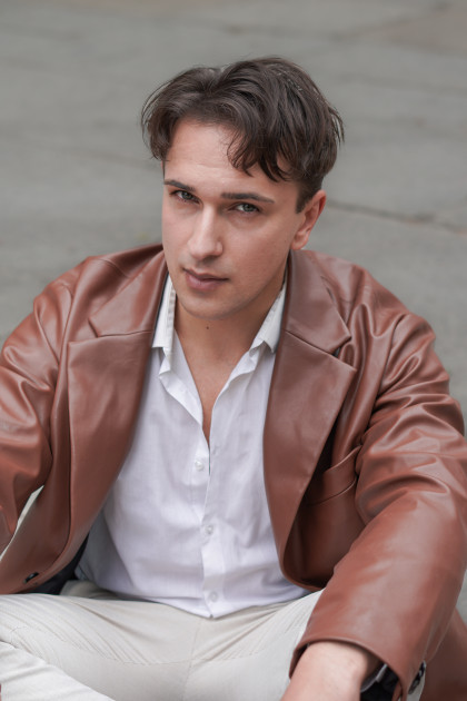 Model Kris K.