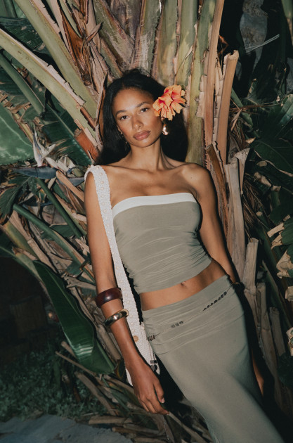 Model Ivon Z.