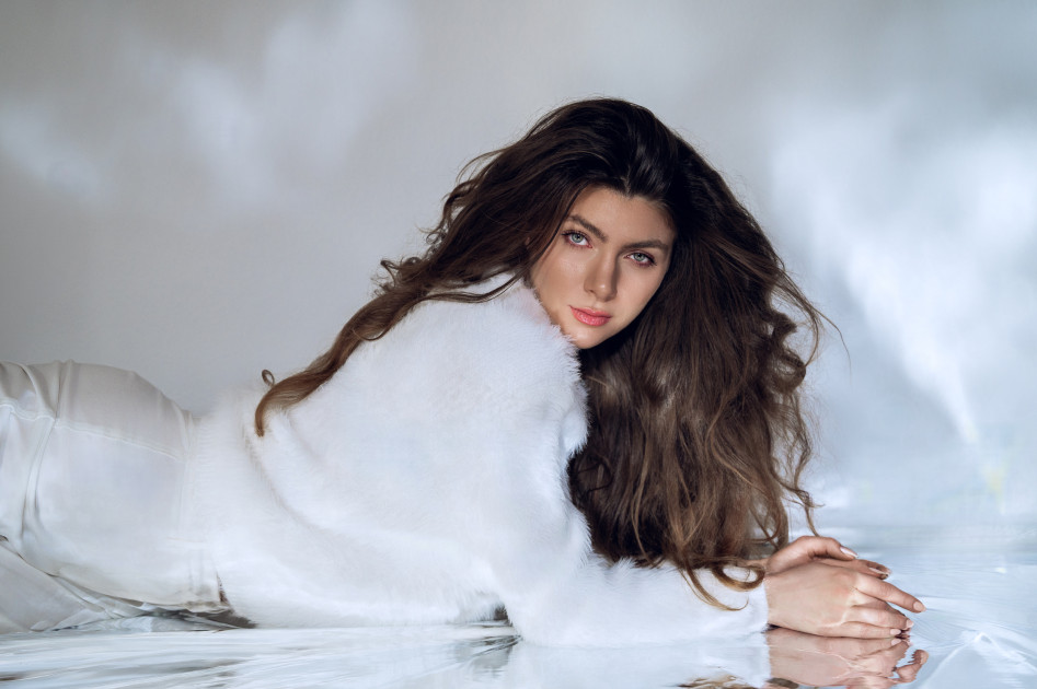 Model Antonia E.