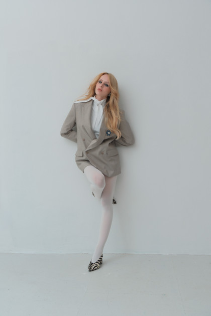 Model Isabella K.