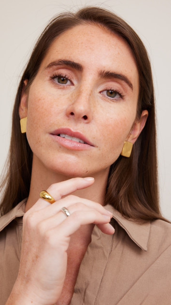 Model Diana B.