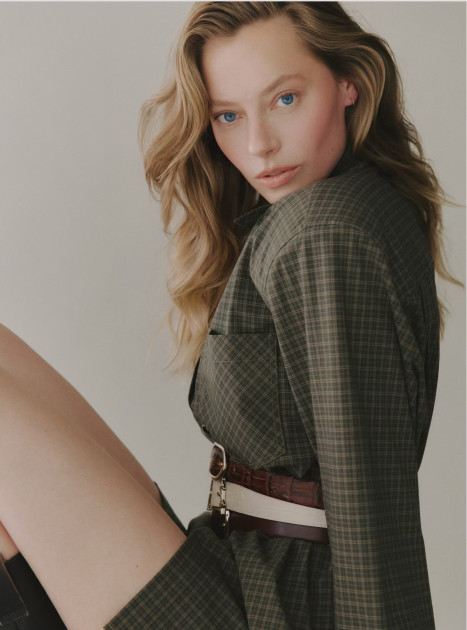 Model Mahina-Gabrielle R.