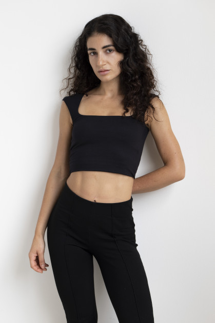 Model Selina V.