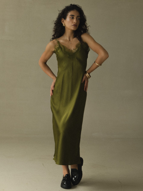 Model Selina V.