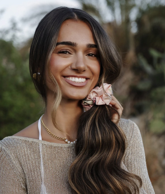 Model Vanessa B.