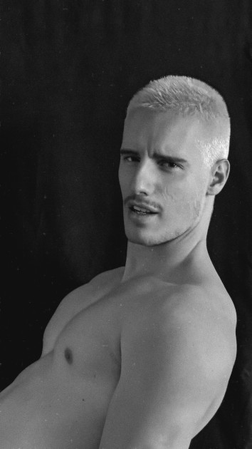 Model Rilind T.
