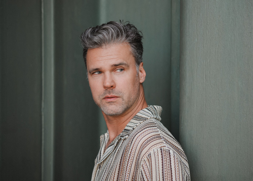 Model Carl v.