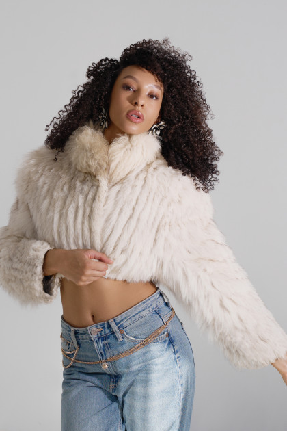 Model Miriam C.