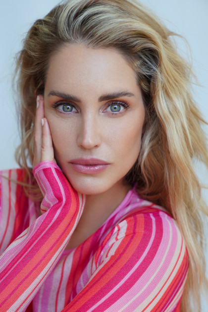 Model Lisa Noelle Z.