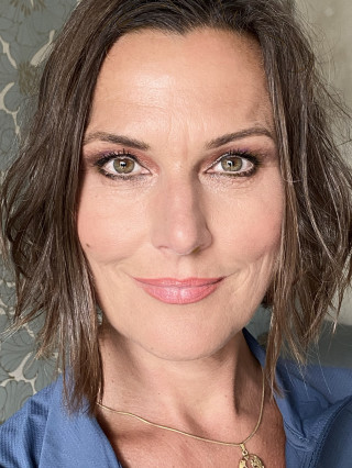 Moderatorin Ann-Kathrin O.