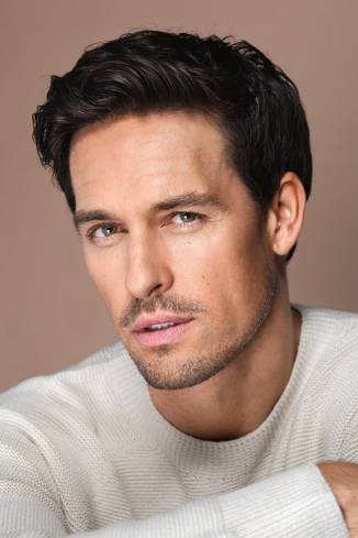 Model Michael W.