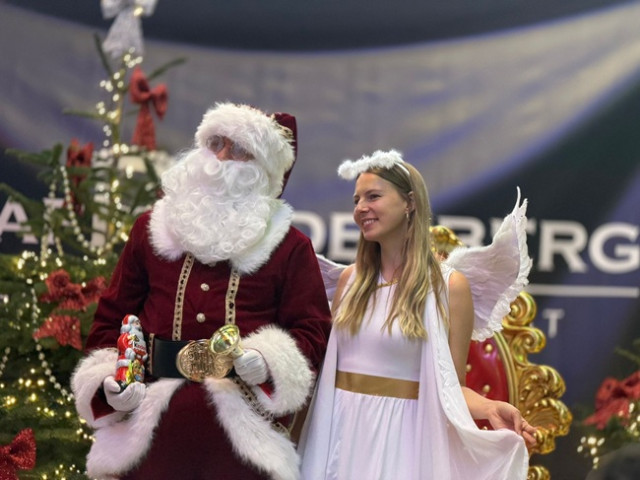 Weihnachtszauber zum Anfassen mit Kostümfiguren für Ihr Event
